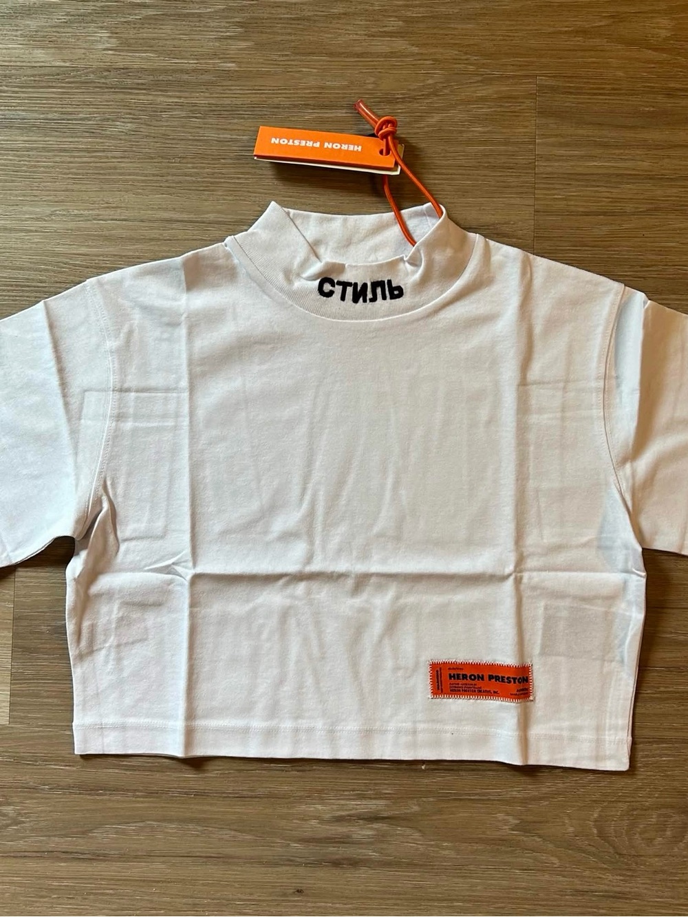 Heron Preston Women’s White Logo Patch Cropped T-Shirt XS NWT